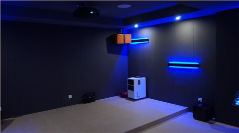 未来视角科技风家庭影院