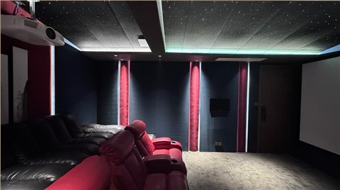 “国潮”感家庭影院 “国潮”感家庭影院