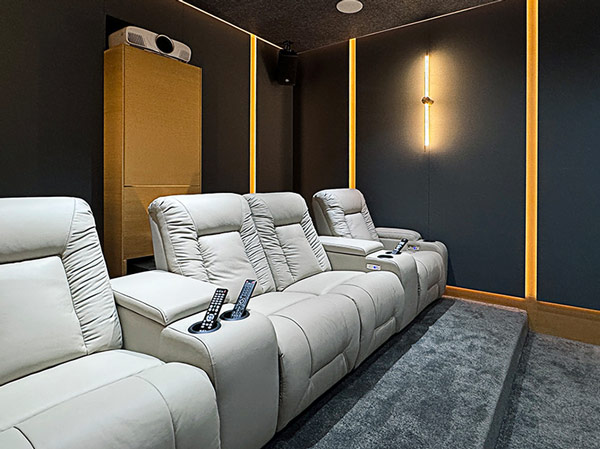 打造客厅家庭影院，开启影K娱乐新空间