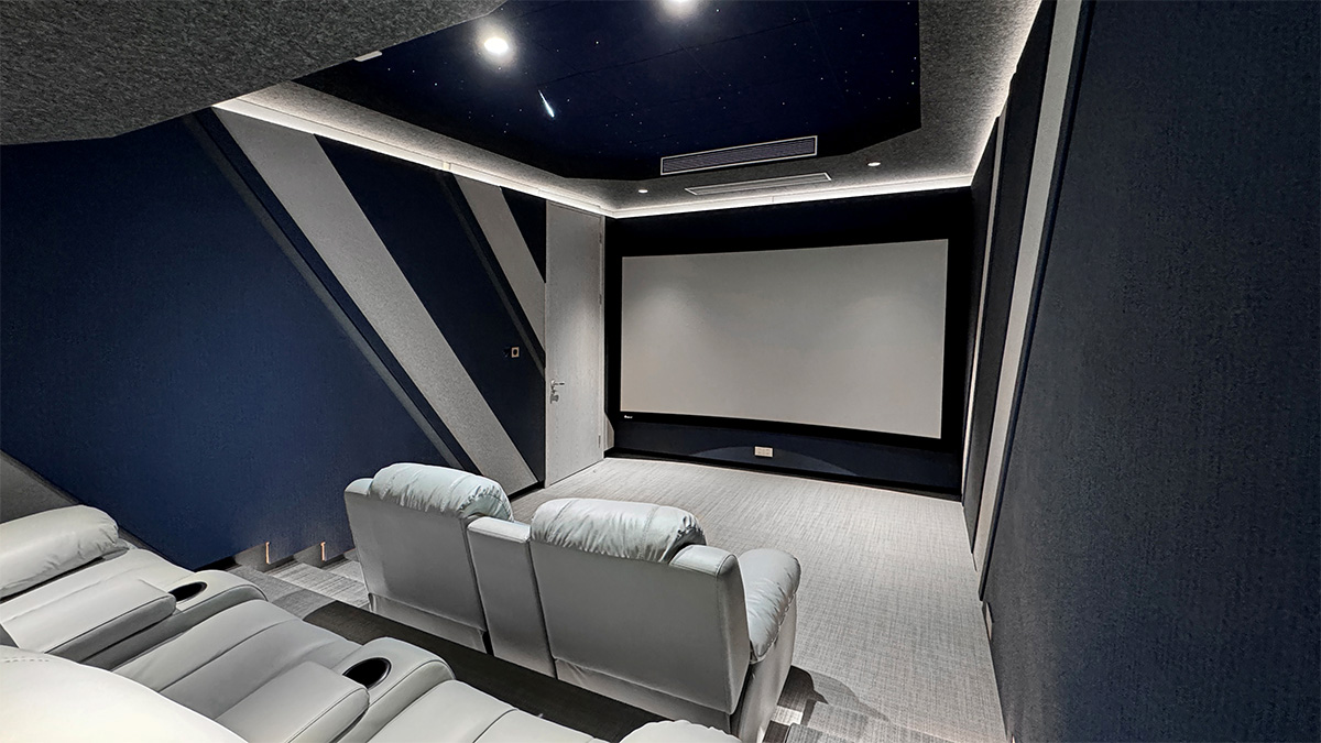 穿越星际的&ldquo;魔法窗口&rdquo;IMAX 3D杜比全景声影院 | 让万象星河，尽显本色