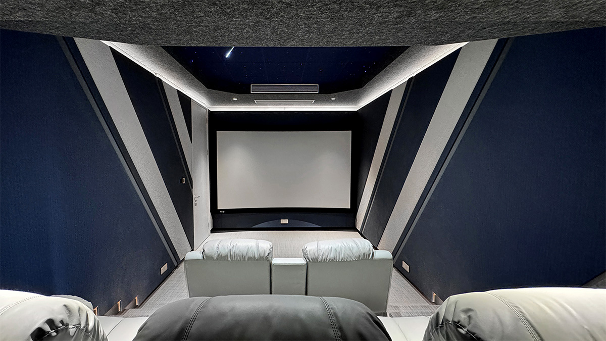 穿越星际的&ldquo;魔法窗口&rdquo;IMAX 3D杜比全景声影院 | 让万象星河，尽显本色