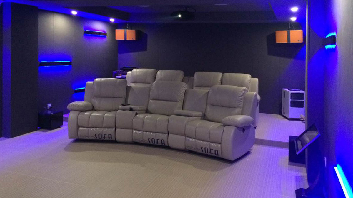 科技风家庭影院